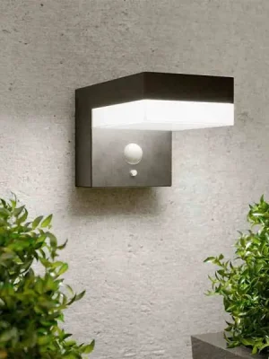 Cenově Výhodný Solární senzorové světlo SolarCentre Warwick 300lm neutrální bílá