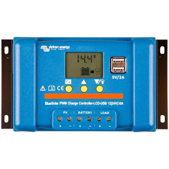 Regulátor PWM solární Victron Energy BlueSolar -LCD&USB 30A Nakupujte Hned