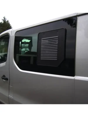 Větrací mřížka pro posuvné boční okna Renault Trafic/Opel Vivaro od roku 2014 Aktuální