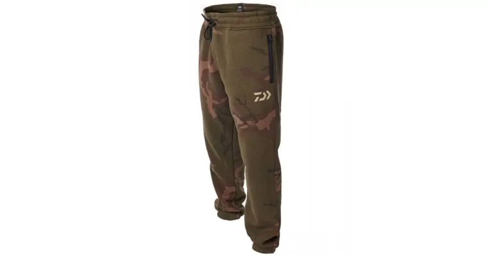 Daiwa Tepláky Carp Camo Joggers - M Ihned K Objednání