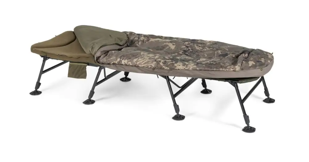 Autentický Nash Lehátko Se Spacákem Indulgence HD40 Sleep System 8 Legs Camo
