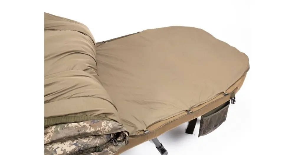 Novinka Nash Přehoz Indulgence Mattress Sheet Standard
