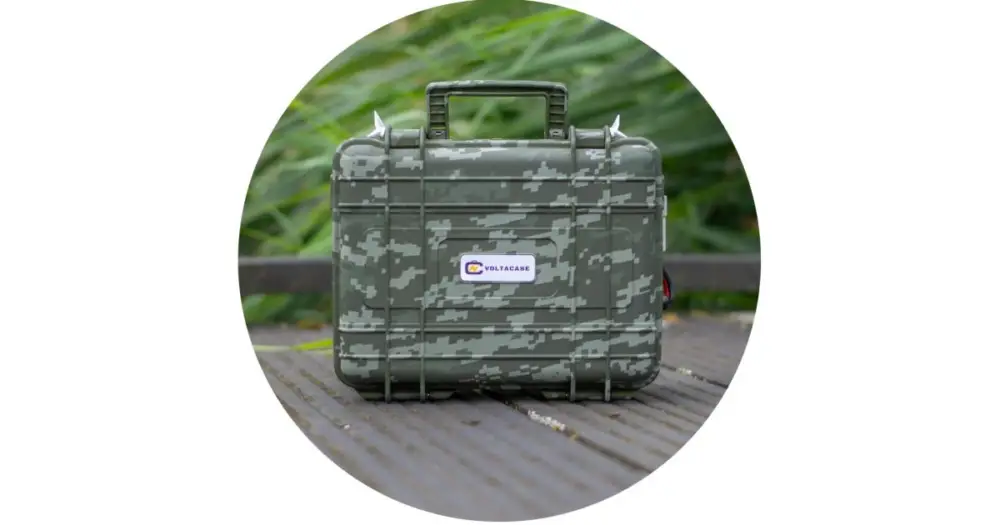 Objednat Nyní Voltacase Baterie LiFePO4 Camouflage 12,8V 105Ah Vodotěsná