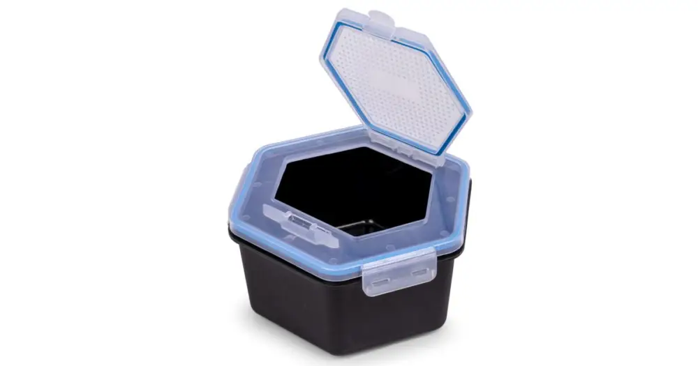 Pouze Dnes Zebco Krabička Na Živé Nástrahy Secure-Lock Bait Box 2 l