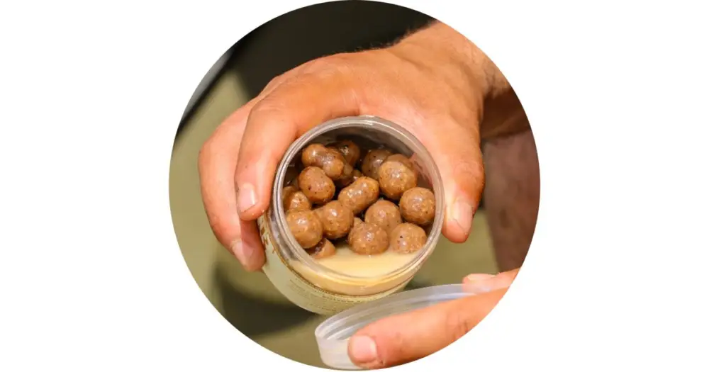 Výhodná Nabídka One More Cast Dumbells Nut Sauce Infused Hardened Dumbells iScream 150 g 12x16 mm & 14x18 mm