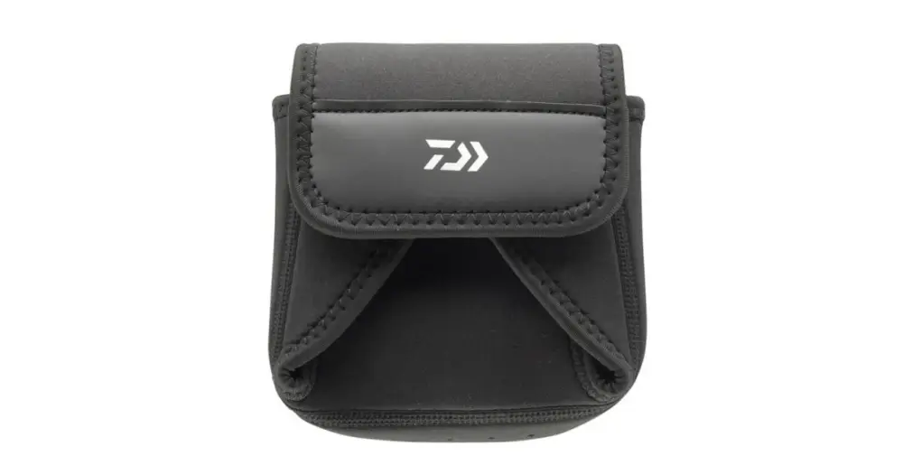 Daiwa Obal Na Naviják D-Vec Neoprene Reel Pouch SP - 16x17 cm Akční Nabídka