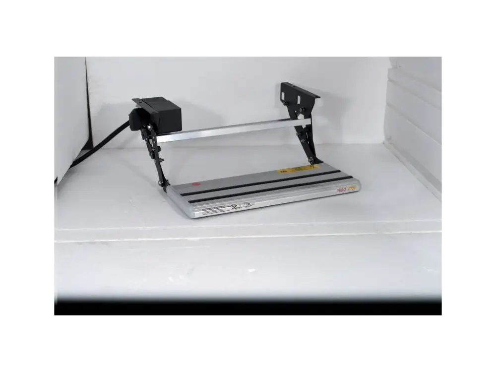 Lippert Elektrický schod 12V 550 mm Akční Cena